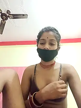 Snapshot of Basanti_143 chatting on October 4, 2025, 11:39 pm Basanti 143 online show from October 4, 2025, 11:39 pm