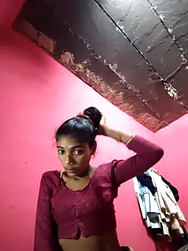 Snapshot of Sonam_mehta chatting on October 29, 2025, 2:43 am Sonam mehta online show from October 29, 2025, 2:43 am