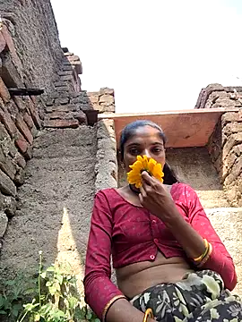 Snapshot of Sonam_mehta chatting on November 14, 2025, 7:01 am Sonam mehta online show from November 14, 2025, 7:01 am