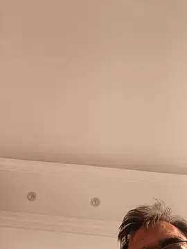 moonflower25 online show from September 30, 2025, 1:28 pm