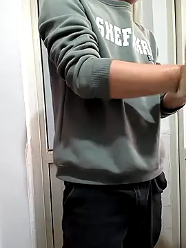 Snapshot of huanhuanaaaaa chatting on November 12, 2025, 6:28 am huanhuanaaaaa online show from November 12, 2025, 6:28 am