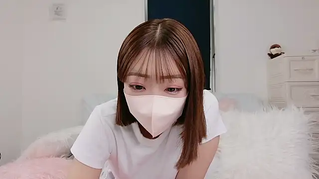 Rina 72 online show from September 19, 2025, 8:29 am