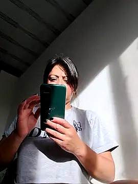 Snapshot of MiaWelkin chatting on October 27, 2025, 9:16 pm MiaWelkin online show from October 27, 2025, 9:16 pm