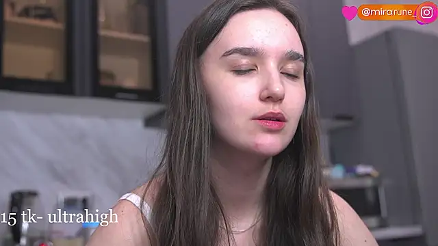 Mirarune online show from March 16, 2026, 9:06 pm