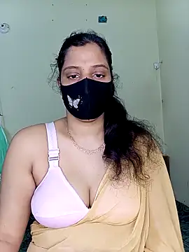 Snapshot of Rose-luckey chatting on November 27, 2025, 4:57 am Rose-luckey online show from November 27, 2025, 4:57 am