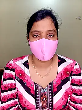 Rose-luckey online show from January 10, 2026, 12:33 pm