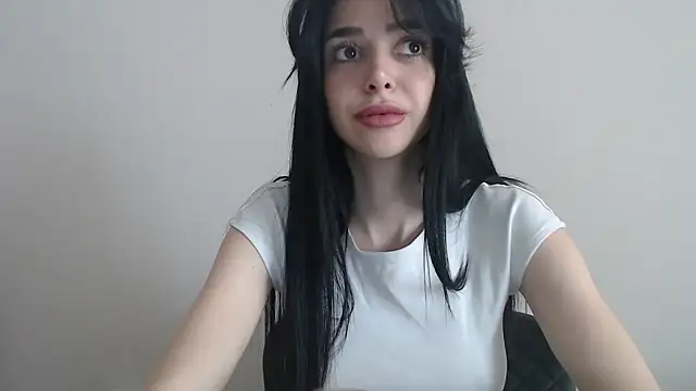 Snapshot of gglingeriee chatting on May 23, 2026, 8:02 am gglingeriee online show from May 23, 2026, 8:02 am