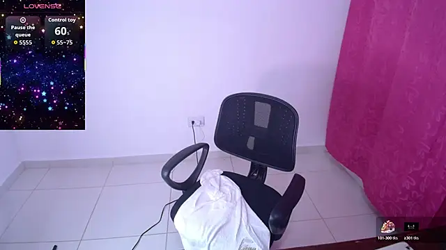 alice shyness online show from October 23, 2025, 3:49 am