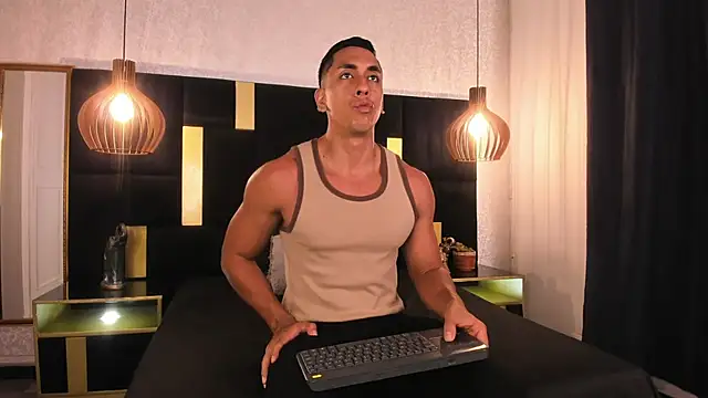 Lucio  Fox online show from March 3, 2026, 11:39 am