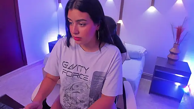 menny kiss online show from October 23, 2025, 2:21 am