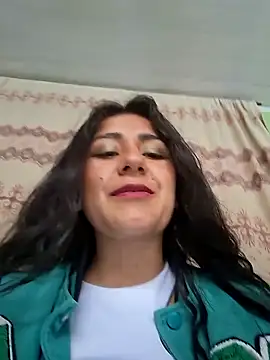 Snapshot of CAROLINE__07 chatting on November 28, 2025, 3:34 pm CAROLINE 07 online show from November 28, 2025, 3:34 pm