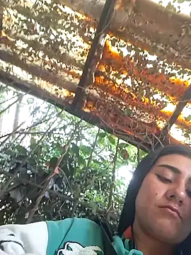 CAROLINE  07 online show from April 5, 2026, 7:09 pm