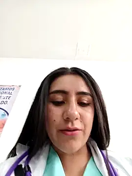 Snapshot of CAROLINE__07 chatting on May 8, 2026, 5:50 pm CAROLINE 07 online show from May 8, 2026, 5:50 pm