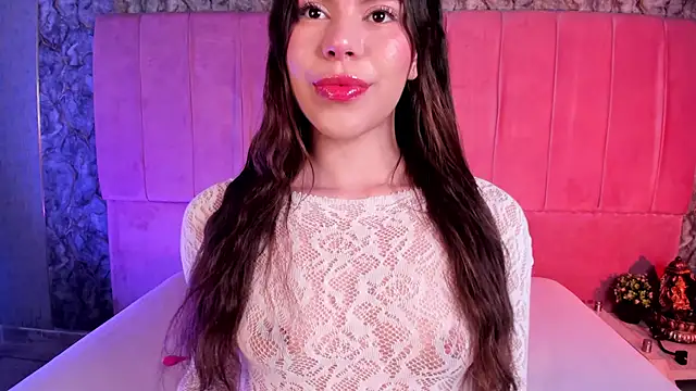 Snapshot of IrinaMonroee chatting on November 6, 2025, 12:58 am IrinaMonroee online show from November 6, 2025, 12:58 am