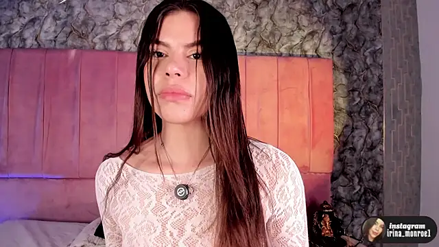 Snapshot of IrinaMonroee chatting on November 26, 2025, 12:43 am IrinaMonroee online show from November 26, 2025, 12:43 am