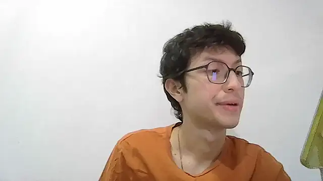 Kevintdx online show from April 25, 2026, 1:08 am