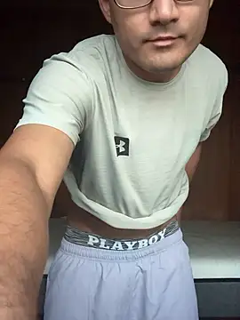 Snapshot of jhondonib chatting on September 23, 2025, 8:43 am jhondonib online show from September 23, 2025, 8:43 am