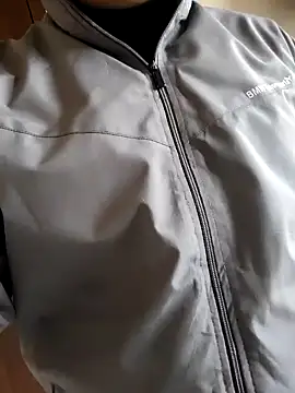 Snapshot of monty935 chatting on January 6, 2026, 10:19 am monty935 online show from January 6, 2026, 10:19 am