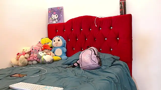 Snapshot of Akito_Very_Dirty chatting on September 20, 2025, 2:27 am Akito Very Dirty online show from September 20, 2025, 2:27 am