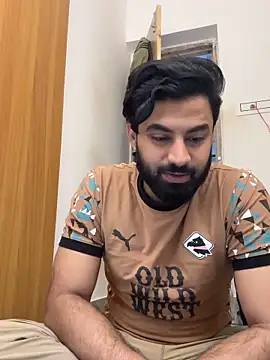 hottestboy03 online show from January 7, 2026, 6:51 am