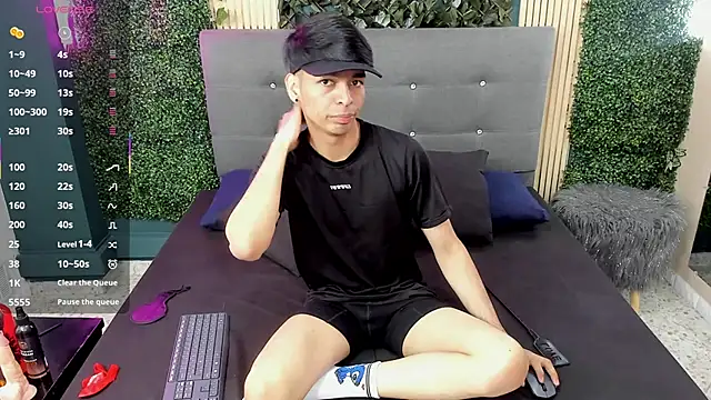 OnlyJos online show from September 23, 2025, 6:59 pm