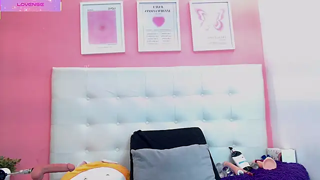 Macarena 05 online show from October 27, 2025, 1:50 am