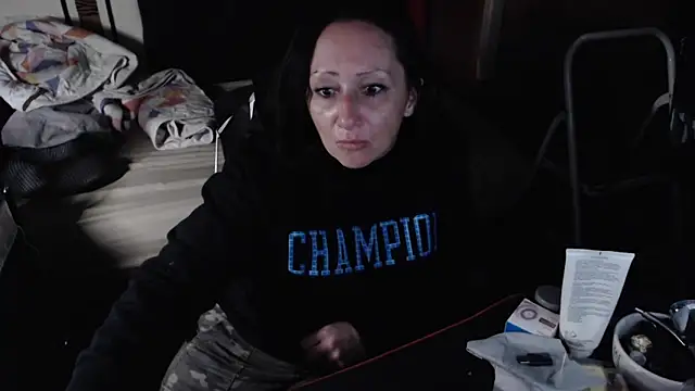 Dirtywhitebitch5150 online show from December 16, 2025, 9:24 am