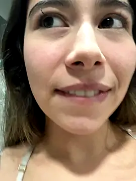 Snapshot of Caitlin_Cat chatting on October 7, 2025, 4:02 am Caitlin Cat online show from October 7, 2025, 4:02 am