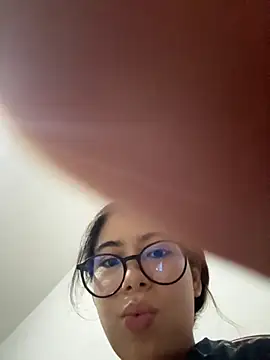 Snapshot of Caitlin_Cat chatting on October 6, 2025, 12:34 am Caitlin Cat online show from October 6, 2025, 12:34 am