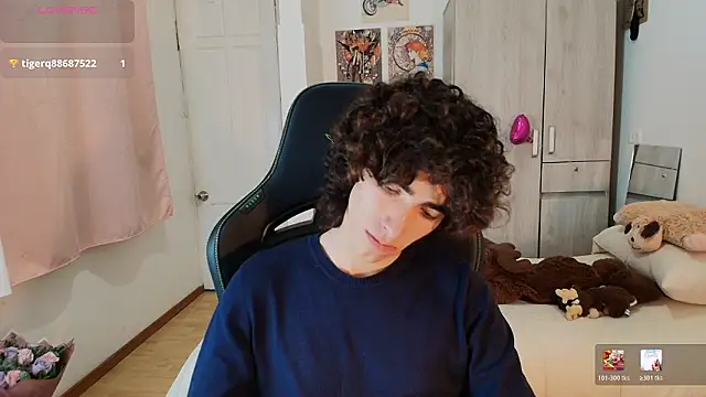 Nude Boy18 online show from February 5, 2026, 12:39 am