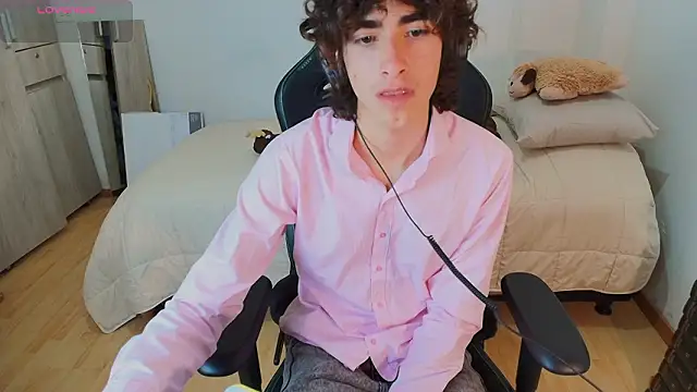 Nude Boy18 online show from February 14, 2026, 7:19 am