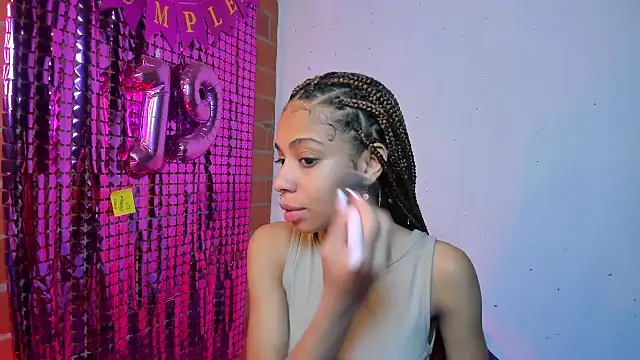 Snapshot of yumi_hanna chatting on September 8, 2025, 8:30 pm yumi hanna online show from September 8, 2025, 8:30 pm