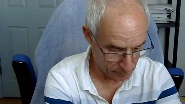 Snapshot of funone1999 chatting on October 16, 2025, 7:55 pm funone1999 online show from October 16, 2025, 7:55 pm