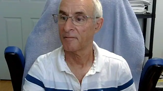 Snapshot of funone1999 chatting on October 15, 2025, 11:13 pm funone1999 online show from October 15, 2025, 11:13 pm