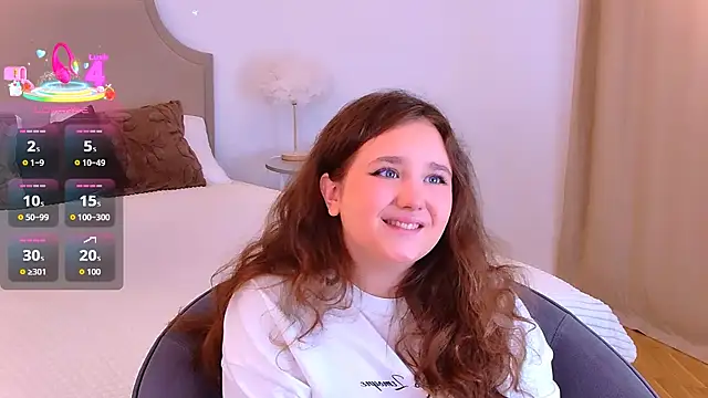 Snapshot of VelvetVixenCute chatting on September 21, 2025, 5:34 am VelvetVixenCute online show from September 21, 2025, 5:34 am