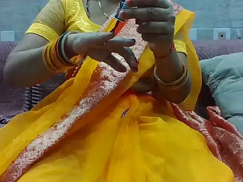 VNDANA  online show from November 3, 2025, 1:37 pm