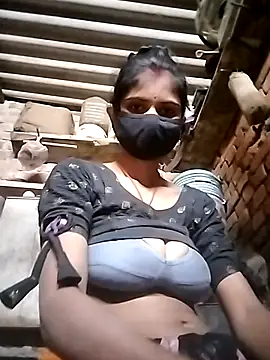 Joshi Love143 online show from December 5, 2025, 10:03 am