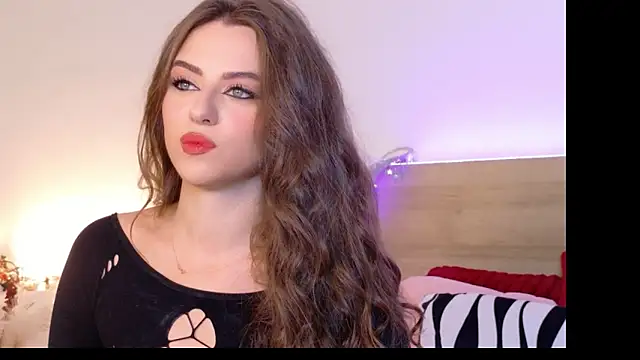 Sienna Voss online show from November 21, 2025, 7:57 pm