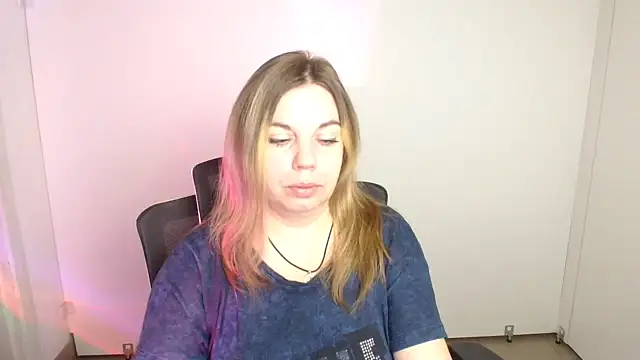 Snapshot of Jessica_Amore chatting on October 14, 2025, 5:41 am Jessica Amore online show from October 14, 2025, 5:41 am