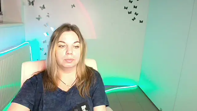 Snapshot of Jessica_Amore chatting on October 17, 2025, 5:55 am Jessica Amore online show from October 17, 2025, 5:55 am