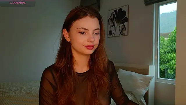 Snapshot of PhantomLace chatting on November 11, 2025, 11:31 pm PhantomLace online show from November 11, 2025, 11:31 pm