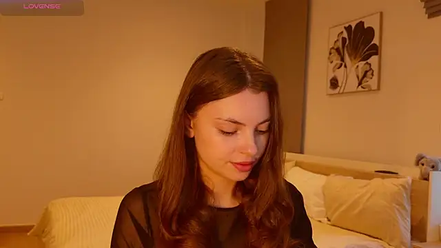 Snapshot of PhantomLace chatting on November 3, 2025, 11:19 pm PhantomLace online show from November 3, 2025, 11:19 pm