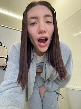 Snapshot of BallerinaCappuccino_ chatting on March 4, 2026, 7:38 am BallerinaCappuccino online show from March 4, 2026, 7:38 am