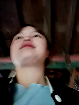 XoiXoi232 online show from November 27, 2025, 1:39 am