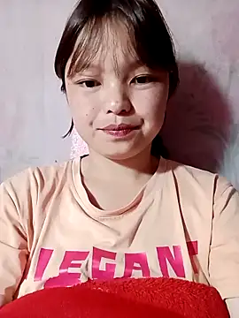 Snapshot of XoiXoi232 chatting on September 26, 2025, 2:07 am XoiXoi232 online show from September 26, 2025, 2:07 am