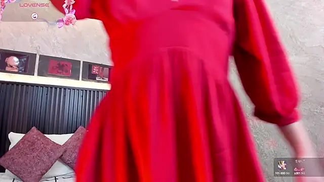 dark  nymph online show from September 17, 2025, 12:29 pm