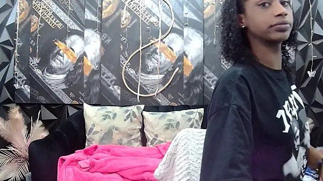 Lilmisbaddyxxx online show from October 15, 2025, 5:54 pm