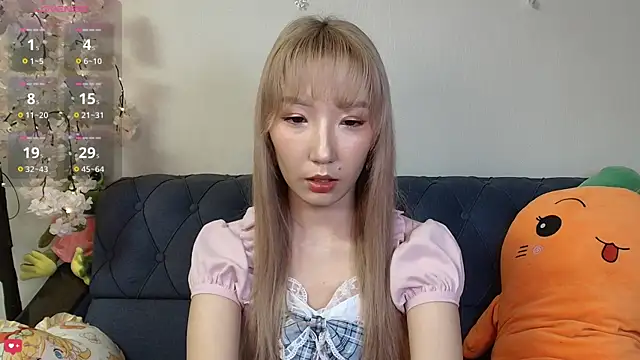 Snapshot of Yume_ko chatting on April 4, 2026, 9:54 pm Yume ko online show from April 4, 2026, 9:54 pm