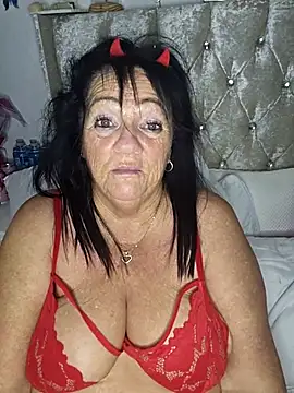 Angeldelightt online show from November 1, 2025, 12:28 am