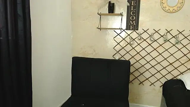 Snapshot of Perla_stonex chatting on September 14, 2025, 9:26 pm Perla stonex online show from September 14, 2025, 9:26 pm